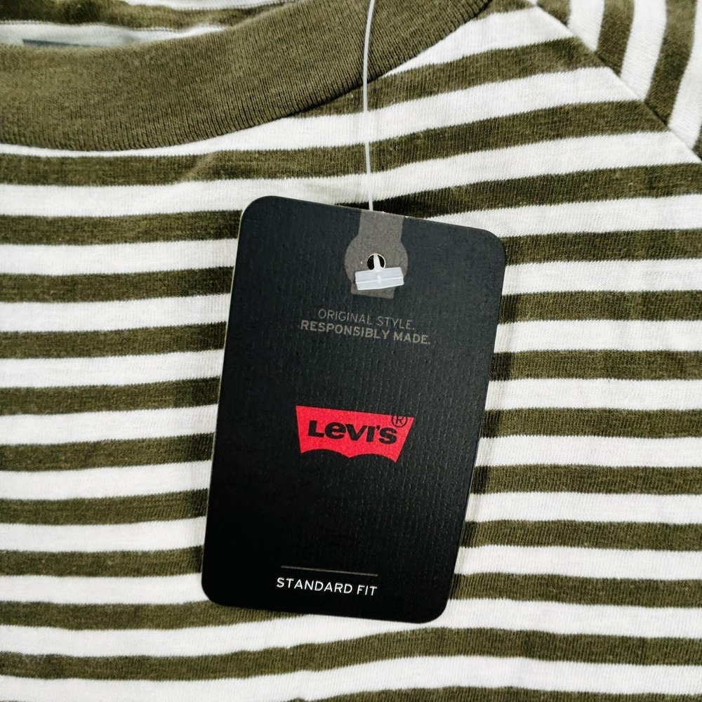 Levi's Shirt Womens Medium Green White Striped Short Sleeve Crewneck Tee NEW - Picture 3 of 16